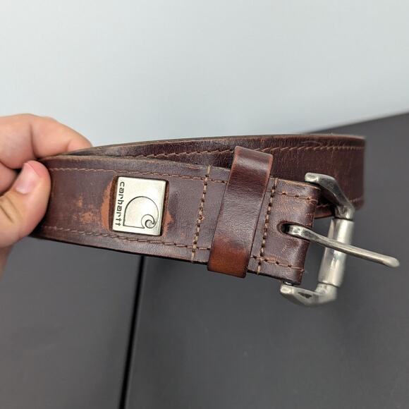 Carhartt Brown Leather Belt Size 44 Distressed Workwear Made in Guatemala - Picture 3 of 8